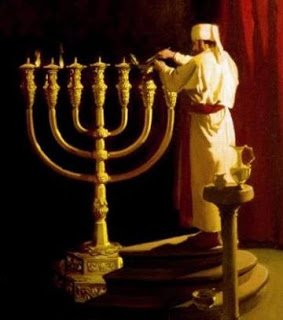 candelabro de 7 brazos en el Templo