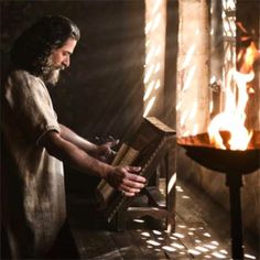 Daniel rezando tres veces al día