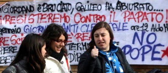 Intolerancia universitaria